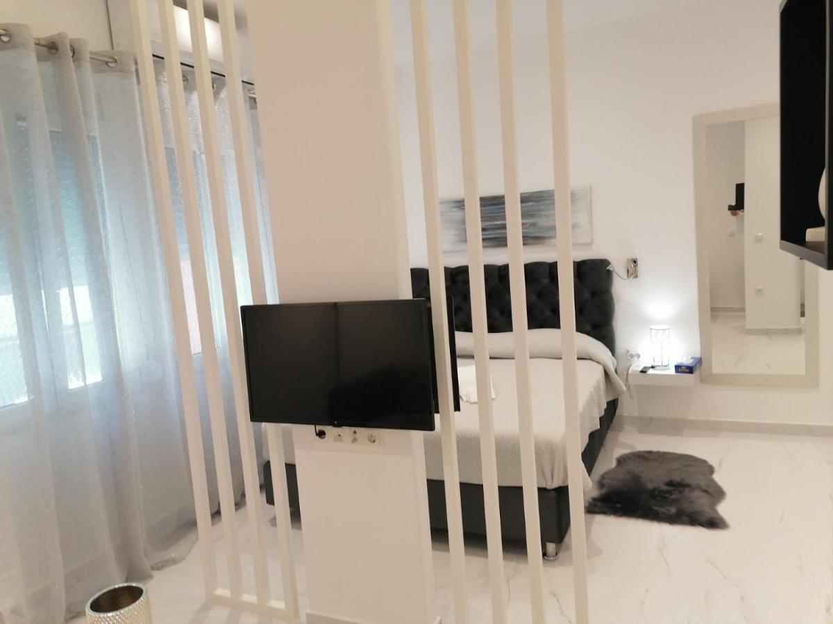 The Syntagma Luxury Suite Athens Ngoại thất bức ảnh