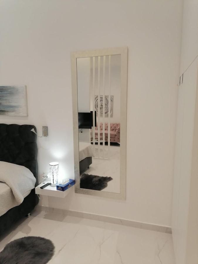 The Syntagma Luxury Suite Athens Ngoại thất bức ảnh